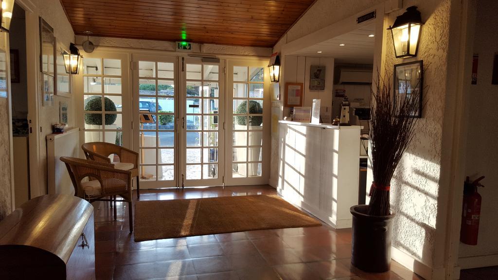 Hotel Les Gollandieres Le Bois-Plage-en-Re Exterior photo