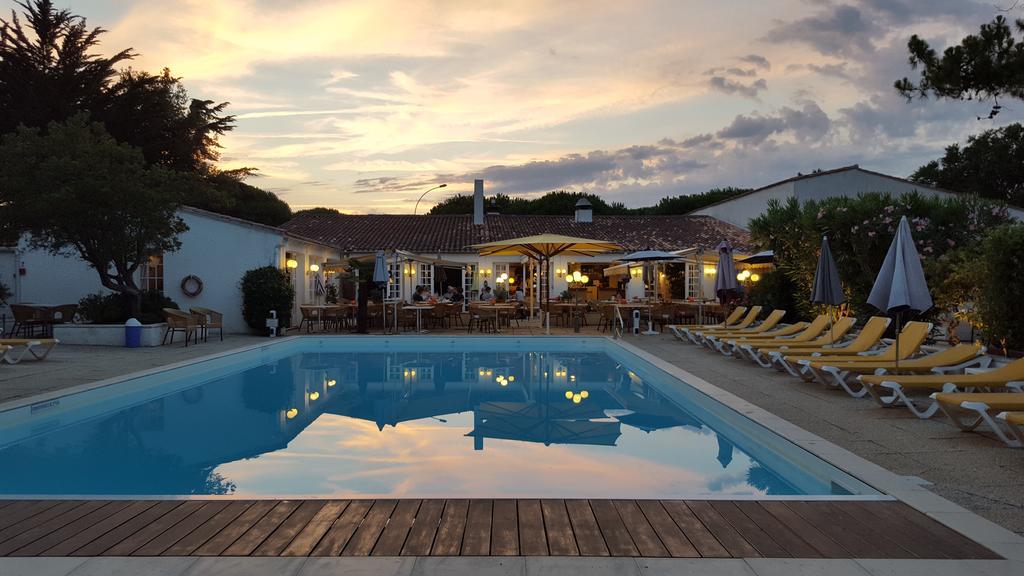 Hotel Les Gollandieres Le Bois-Plage-en-Re Exterior photo